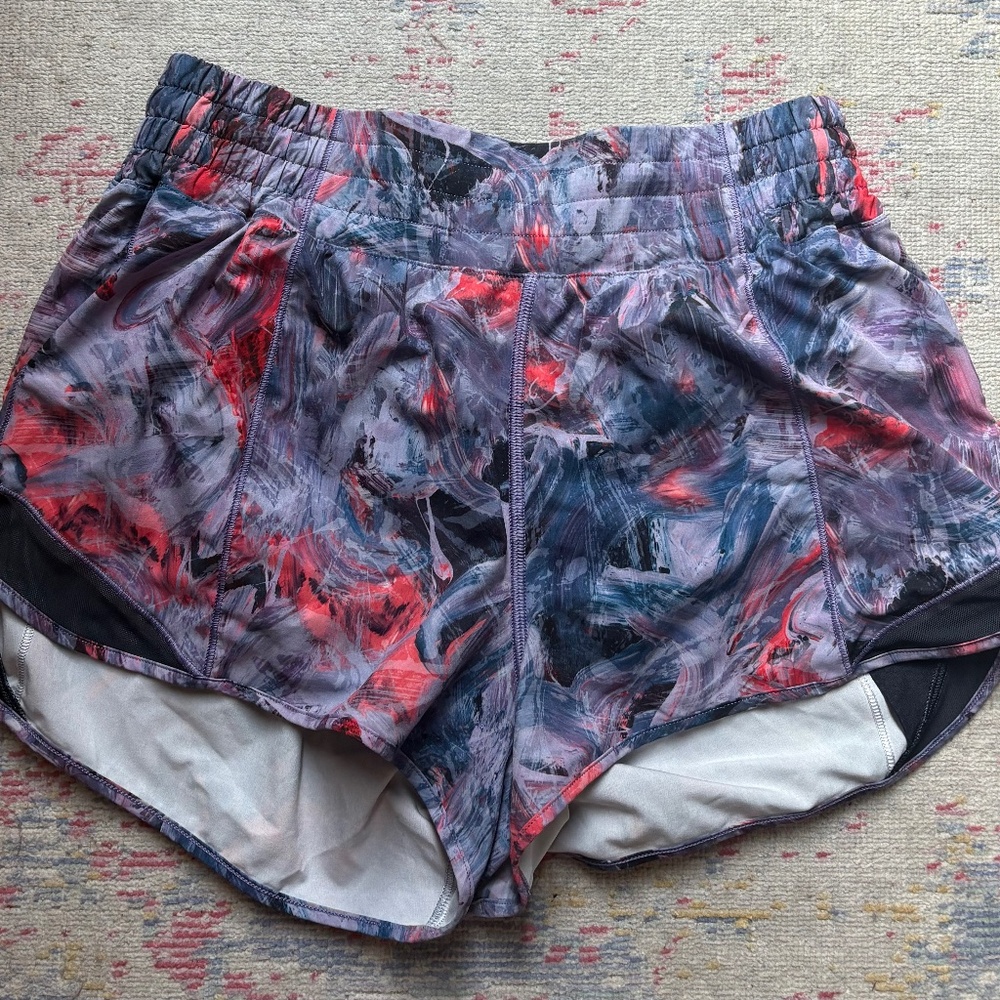 lululemon hotty hots